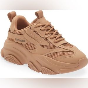 NEW with box STEVE MADDEN POSSESSION BONE sneakers SIZE 7.5